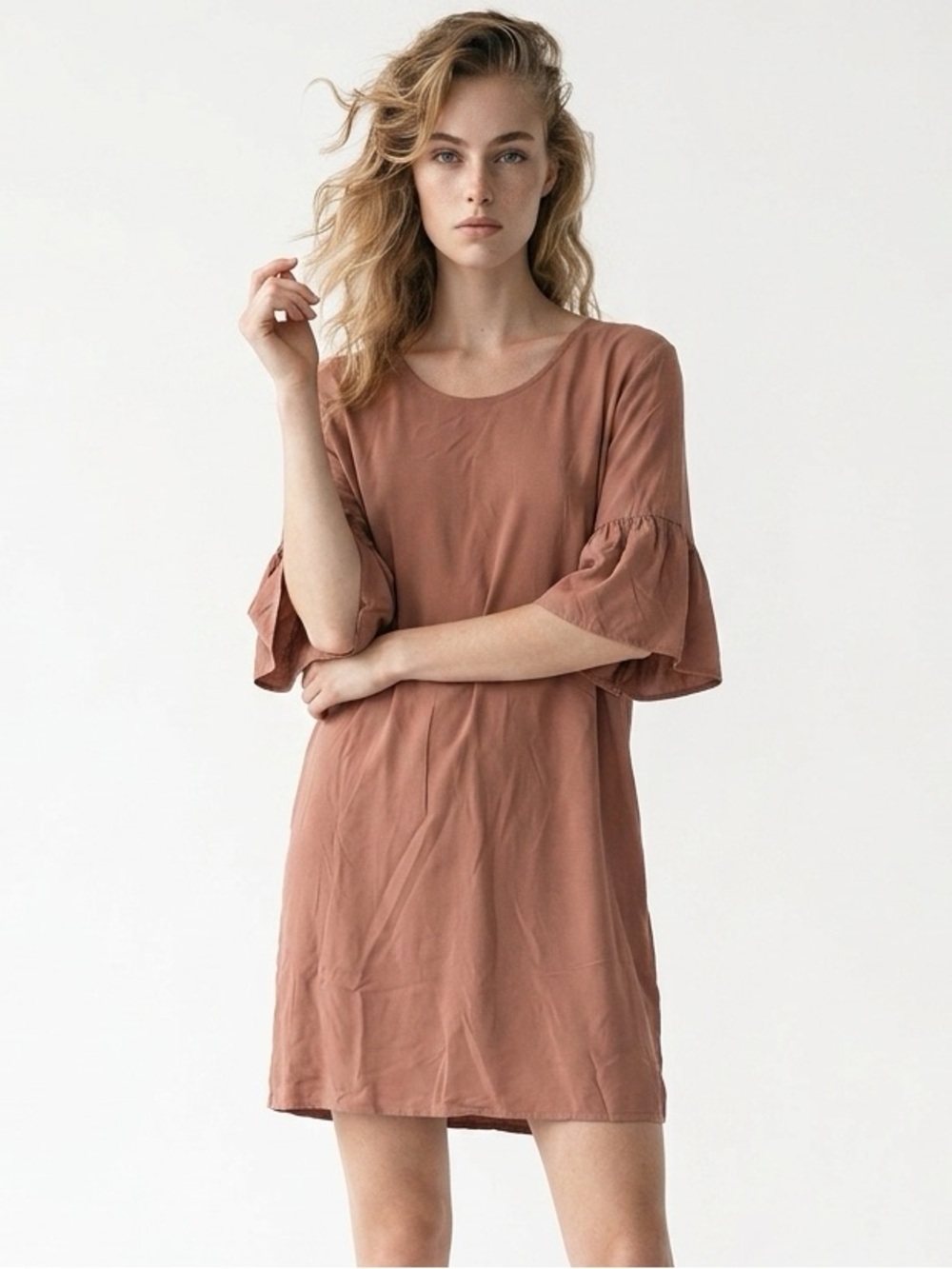 HOODIES | NEW! Isabella Dress Tan Bell Sleeve Throw & Go Women’s Size X-Small